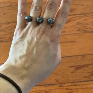 Bcbg Two finger ring